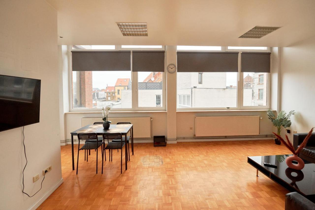 Bolofts Lägenhet Antwerpen Exteriör bild