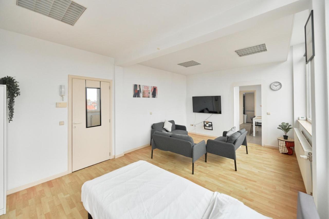Bolofts Lägenhet Antwerpen Exteriör bild